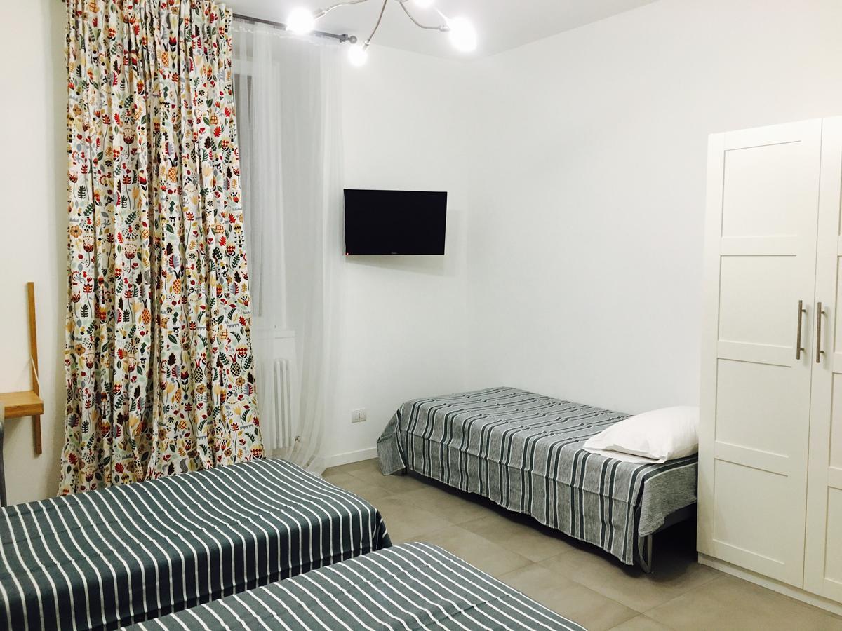 Room Center Station 2 贝尔加莫 外观 照片
