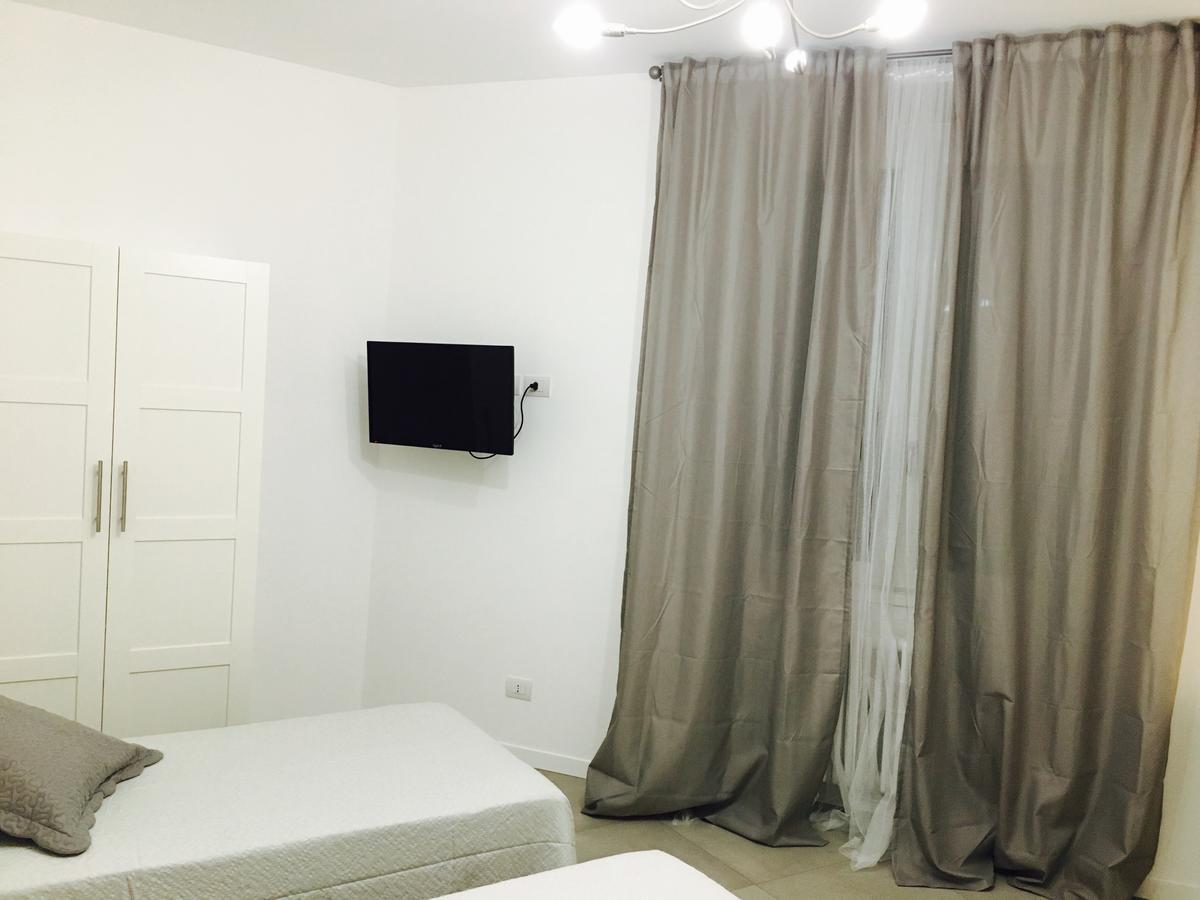 Room Center Station 2 贝尔加莫 外观 照片