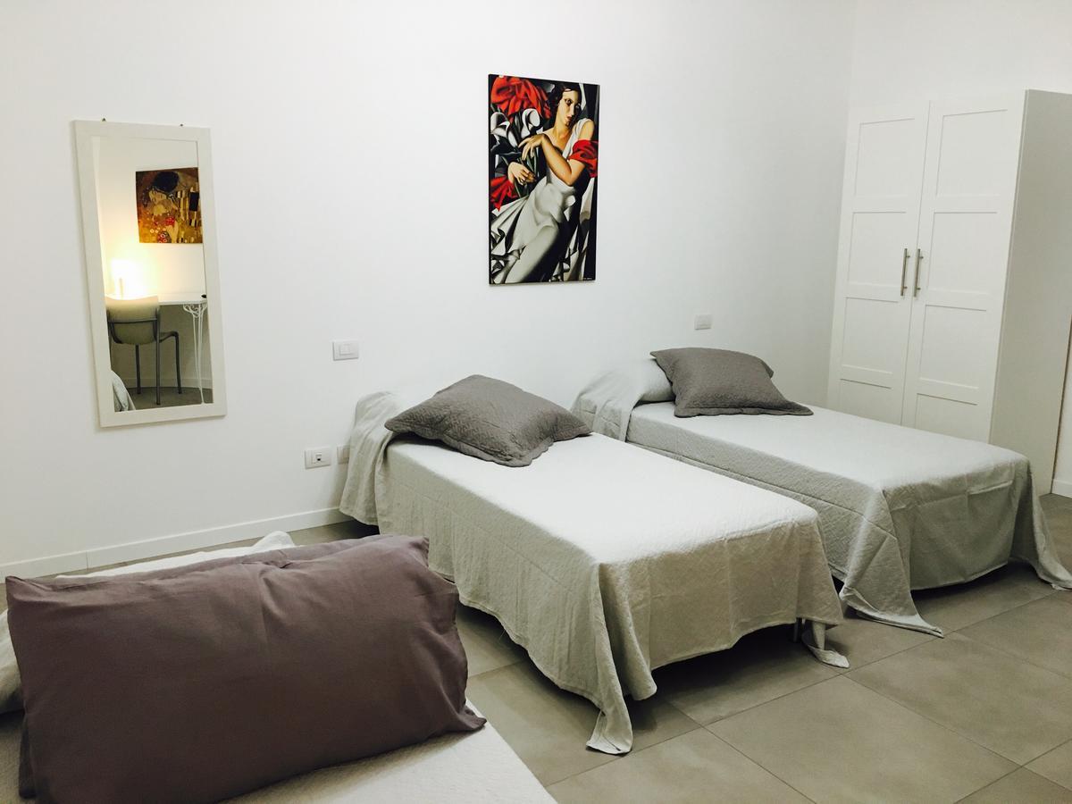 Room Center Station 2 贝尔加莫 外观 照片